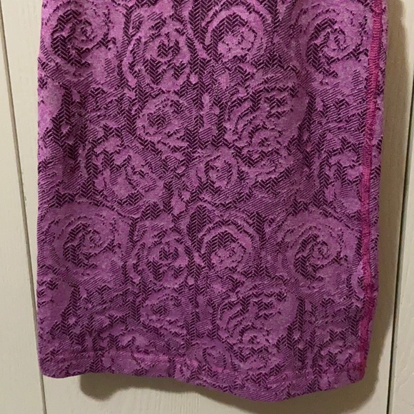 Ivivva Pink & Burgundy Rose Racerback Tank Top - Picture 3 of 5